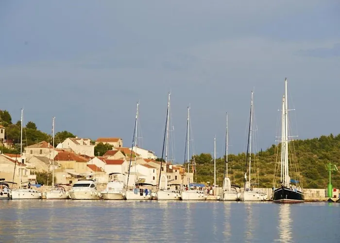 Mirni * פרביץ לוקה